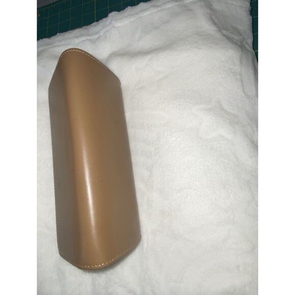 Burberry Brown Case for Glasses or sunglasses - Picture 6 of 10